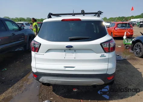 2017 Ford Escape Se из США, поврежденный, VIN 1FMCU0GD0HUE77344